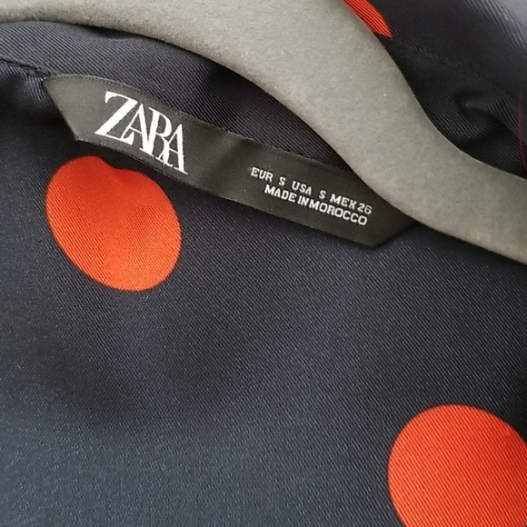 Zara New Polka dot Blouse Size Small - Picture 3 of 6